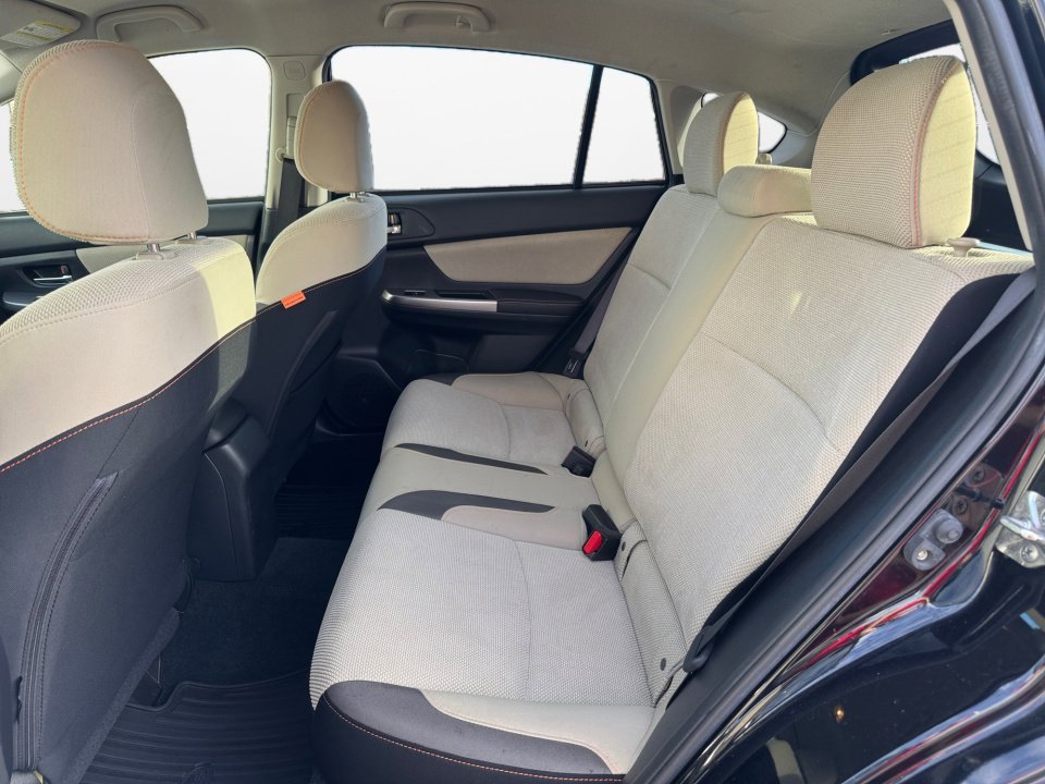 Used 2016 Subaru Crosstrek 2.0i Premium image 16