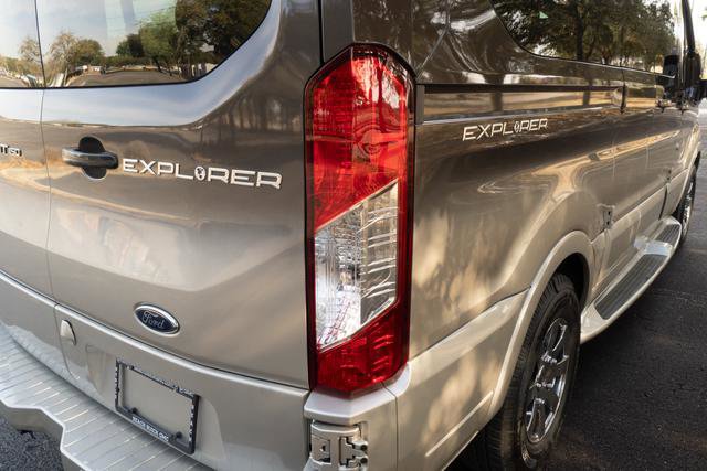 Used 2016 Ford Transit 150 XLT image 39