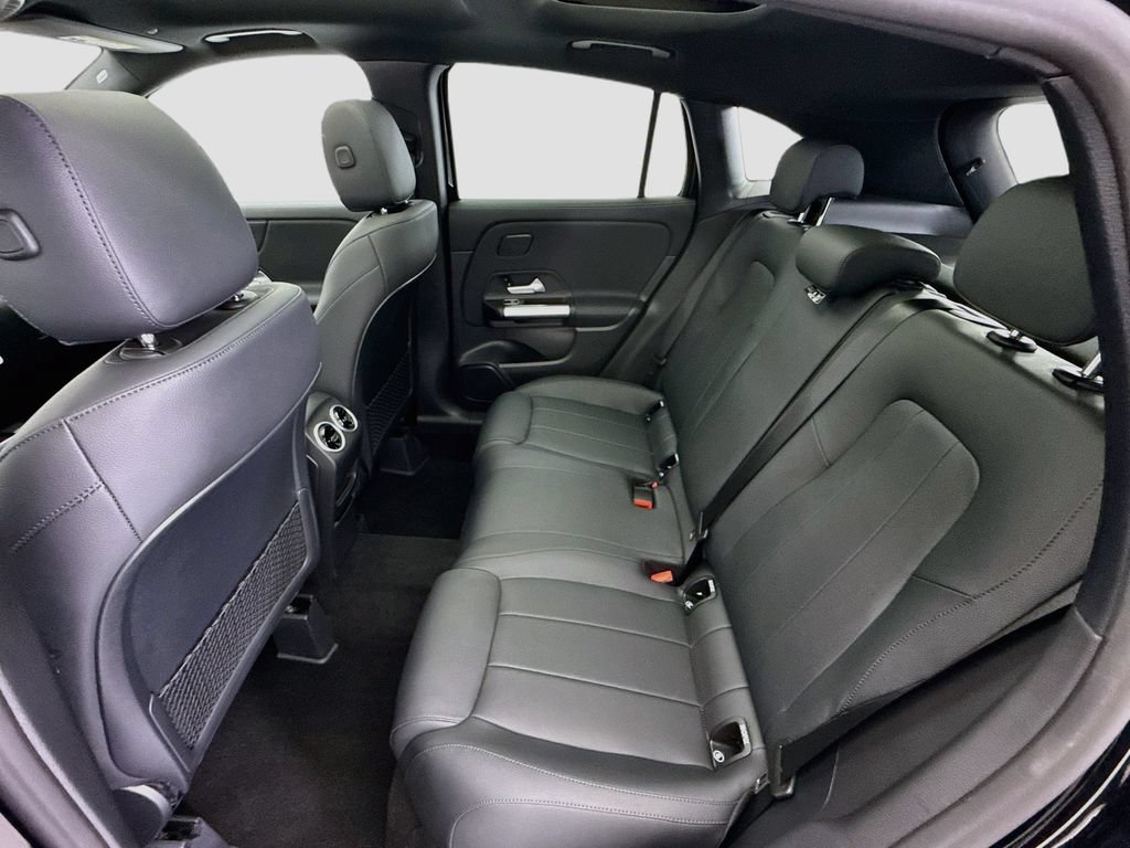 Certified 2026 Mercedes-Benz GLA 250 image 19