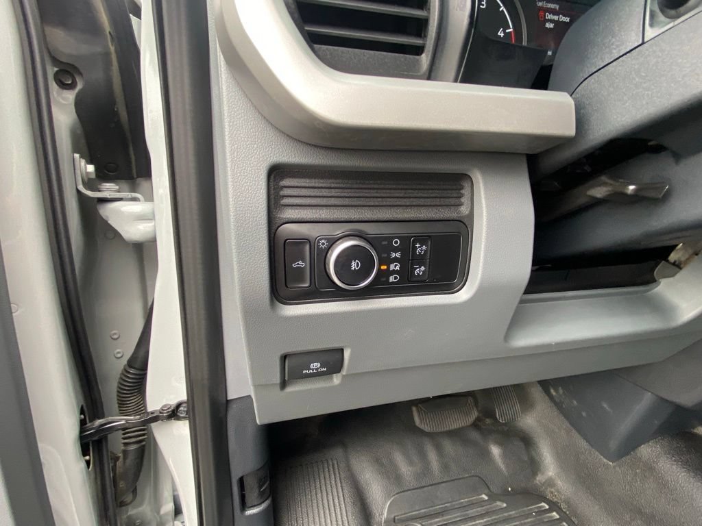 Used 2025 Ford F350 XL w/ XL Driver Assist Package AWD/4WD image 12