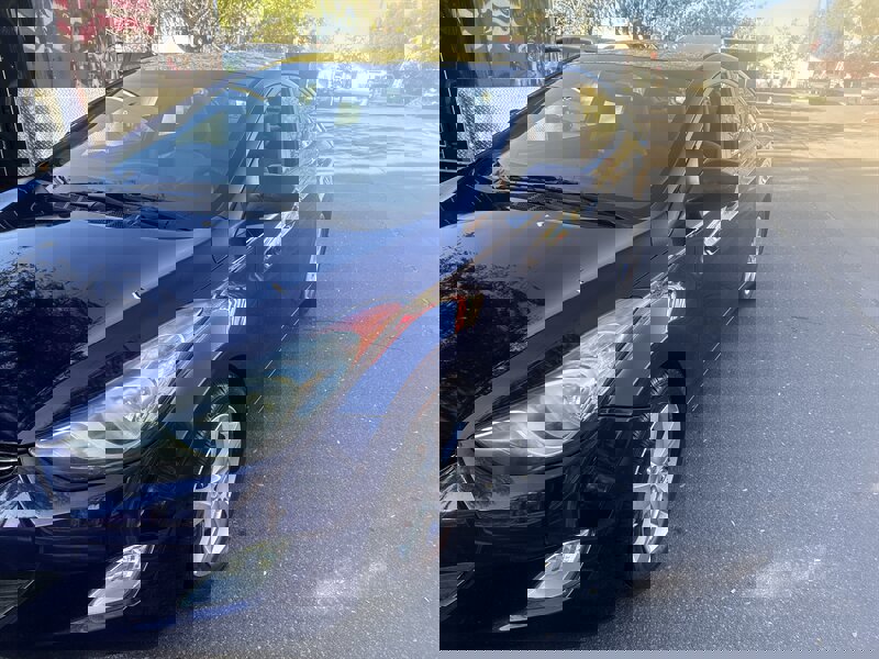 Used 2013 Hyundai Elantra GLS w/ Preferred Pkg image 13