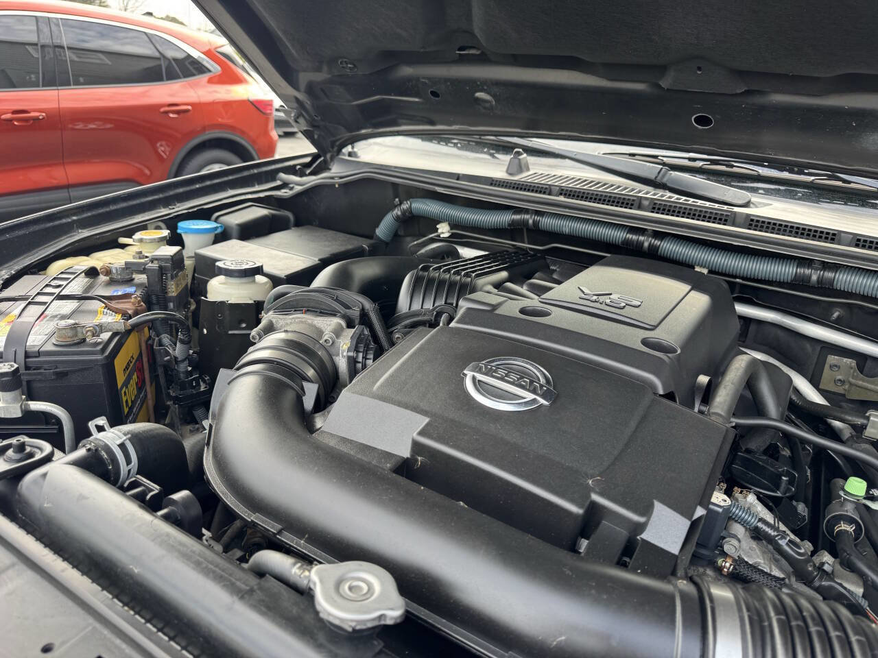 Used 2009 Nissan Frontier SE w/ SE Value Truck Pkg image 11