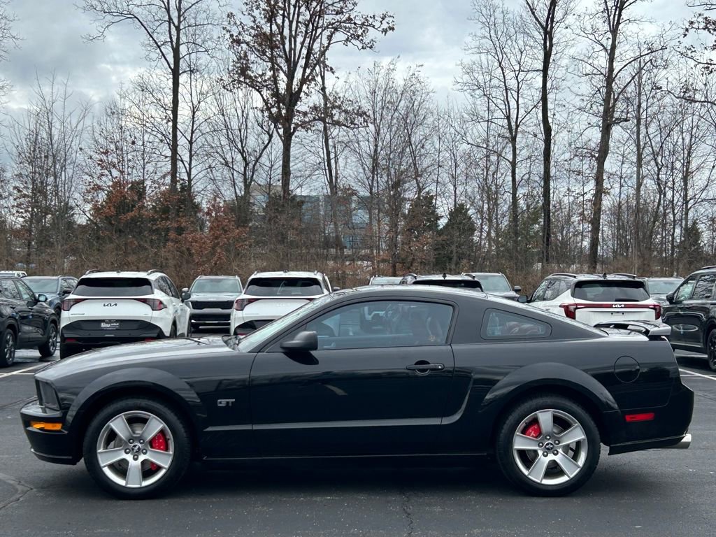 Used 2006 Ford Mustang GT Premium image 4