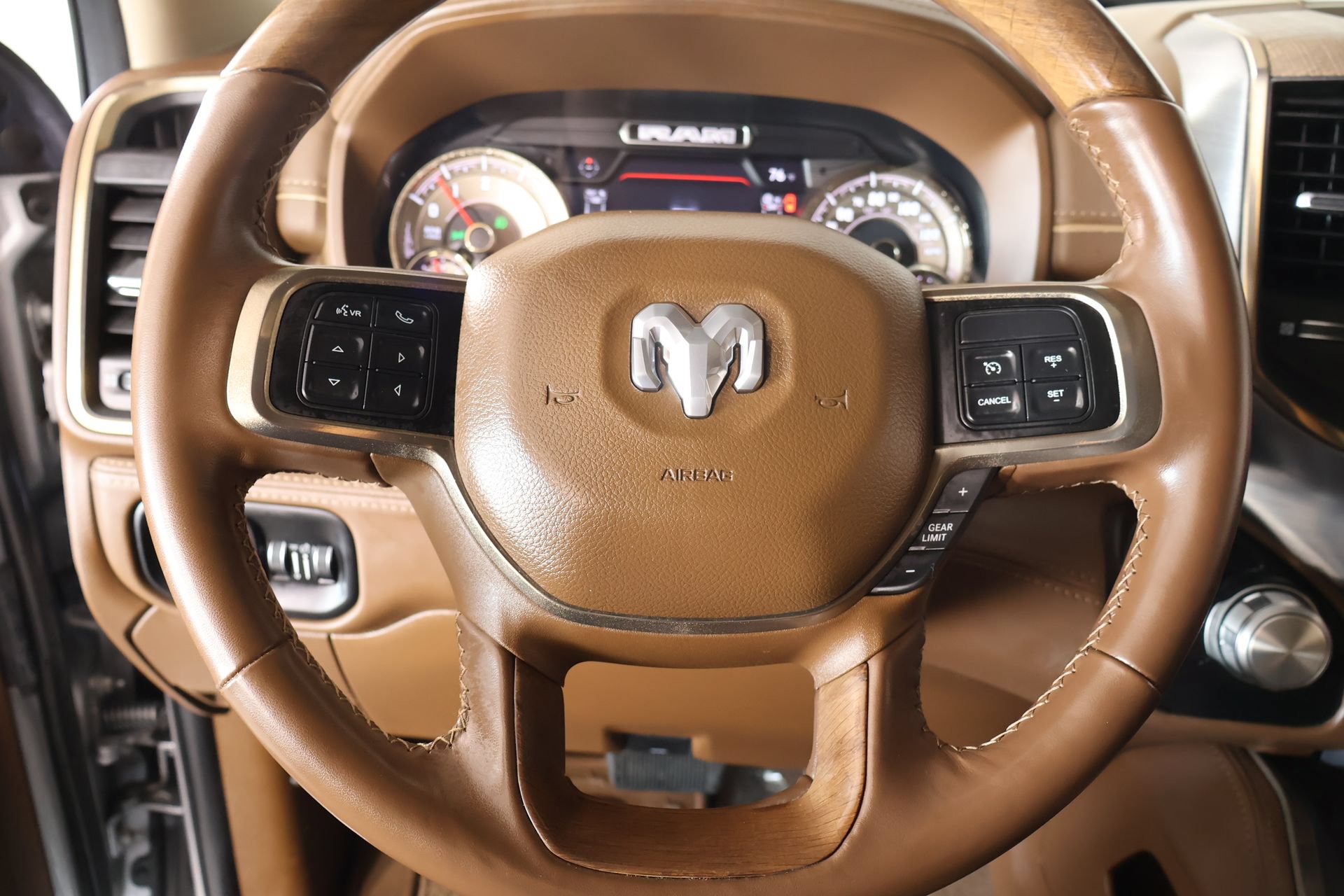 Used 2022 RAM 3500 Limited w/ Protection Group AWD/4WD image 3