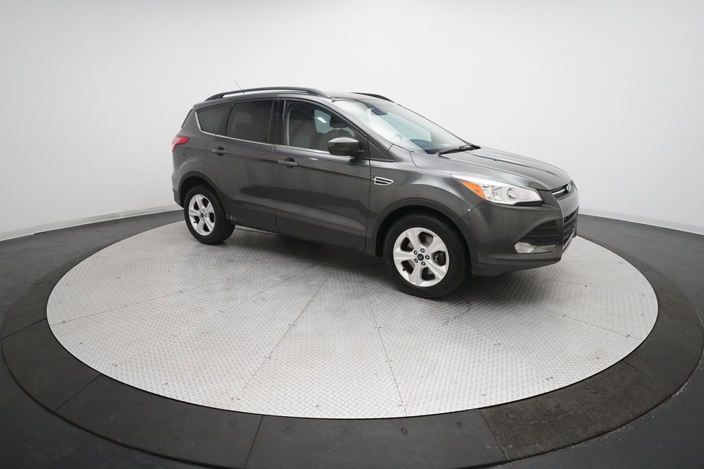 Used 2016 Ford Escape SE w/ SE Leather Comfort Package image 13