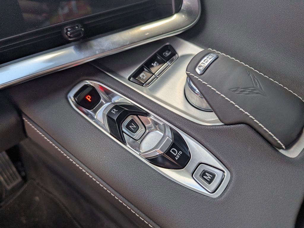 Used 2024 Chevrolet Corvette Stingray Preferred Cpe w/ 2LT image 25