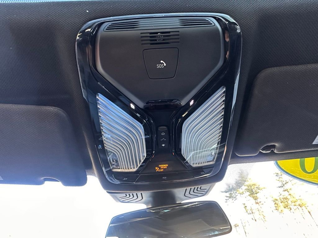 Used 2020 BMW 530i xDrive w/ Premium Package image 37