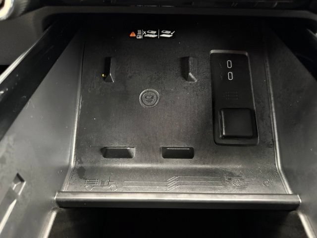 Used 2026 Chevrolet Silverado EV Trail Boss AWD/4WD image 41