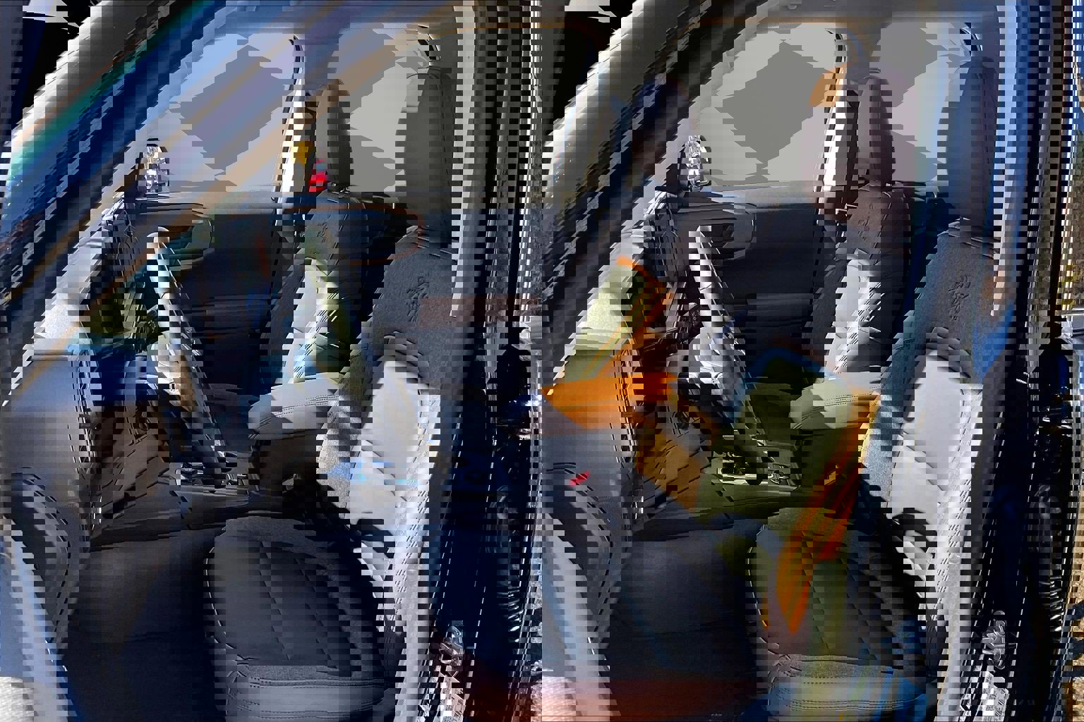 New 2025 Ford Bronco Sport Outer Banks w/ Outer Banks Tech Package+ AWD/4WD image 9