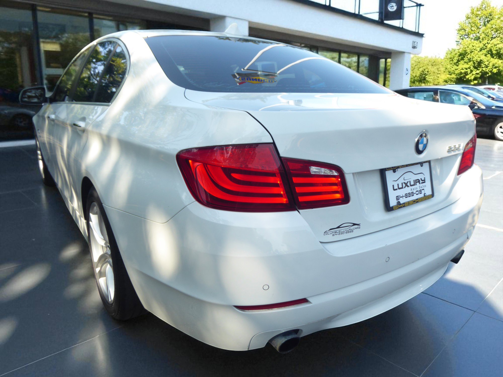 Used 2011 BMW 535i xDrive Sedan image 8