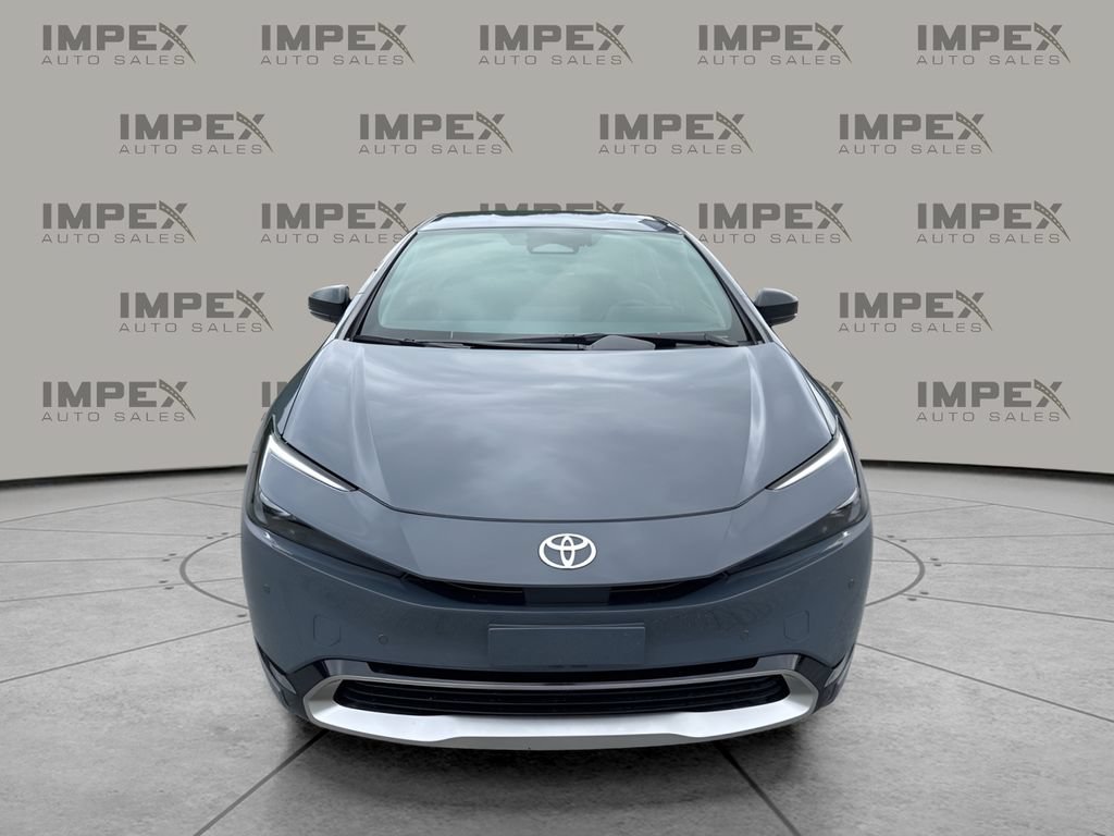 Used 2026 Toyota Prius Plug-In Hybrid FWD image 8
