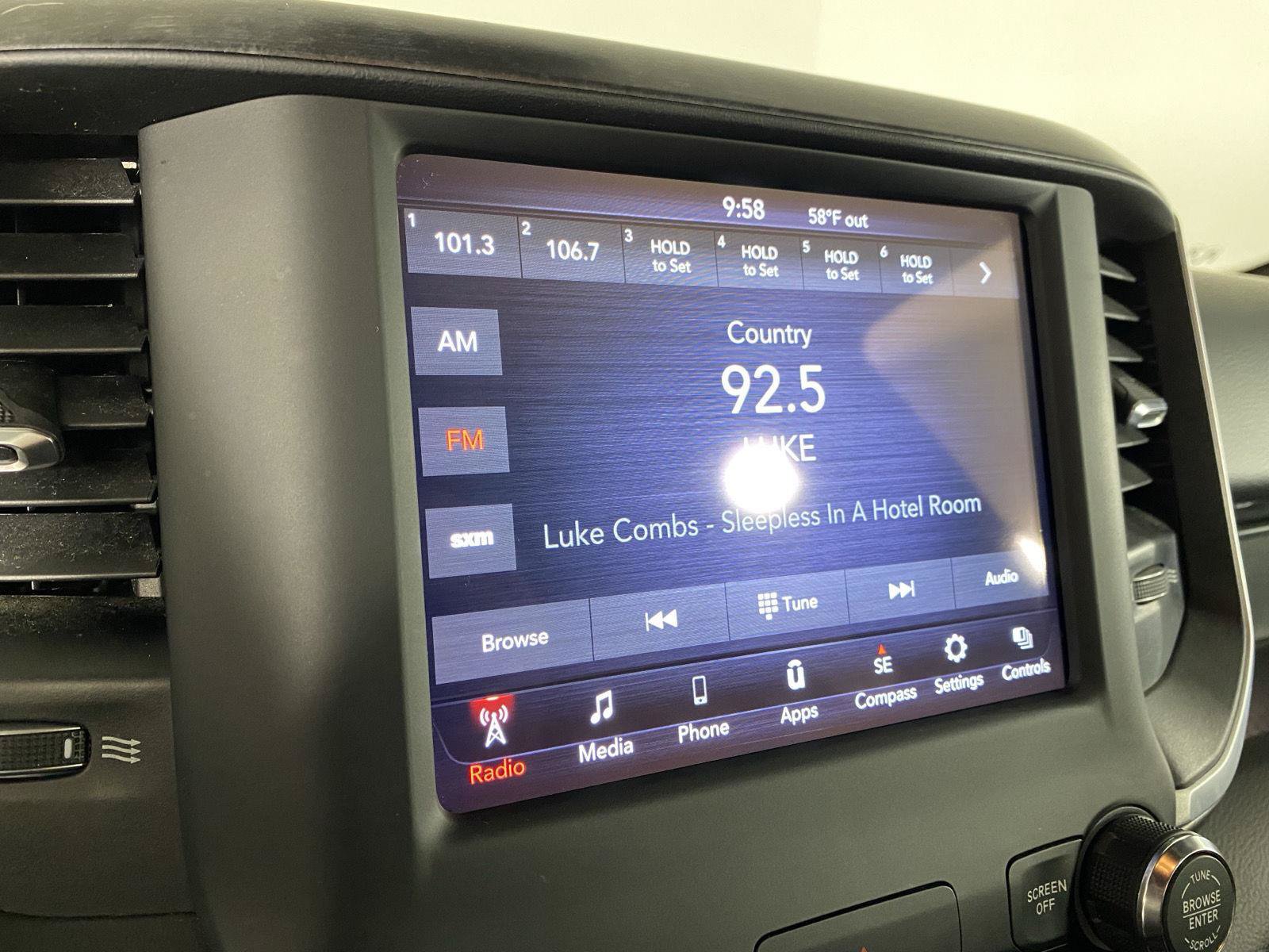 Used 2021 RAM 1500 Big Horn AWD/4WD image 10