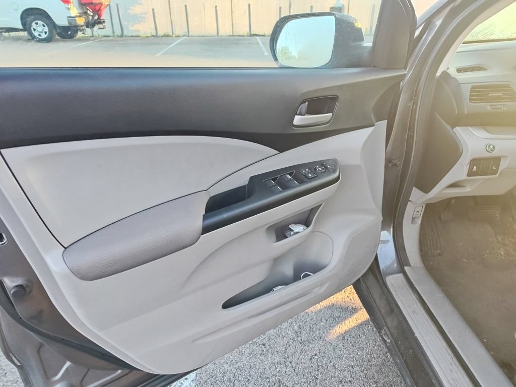 Used 2014 Honda CR-V LX image 6