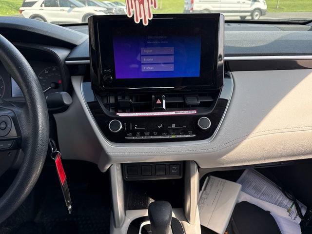 Certified 2024 Toyota Corolla Cross L image 27