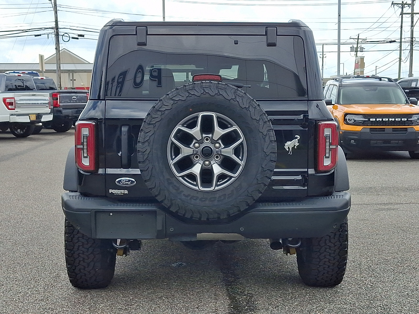 Certified 2025 Ford Bronco Badlands AWD/4WD image 9