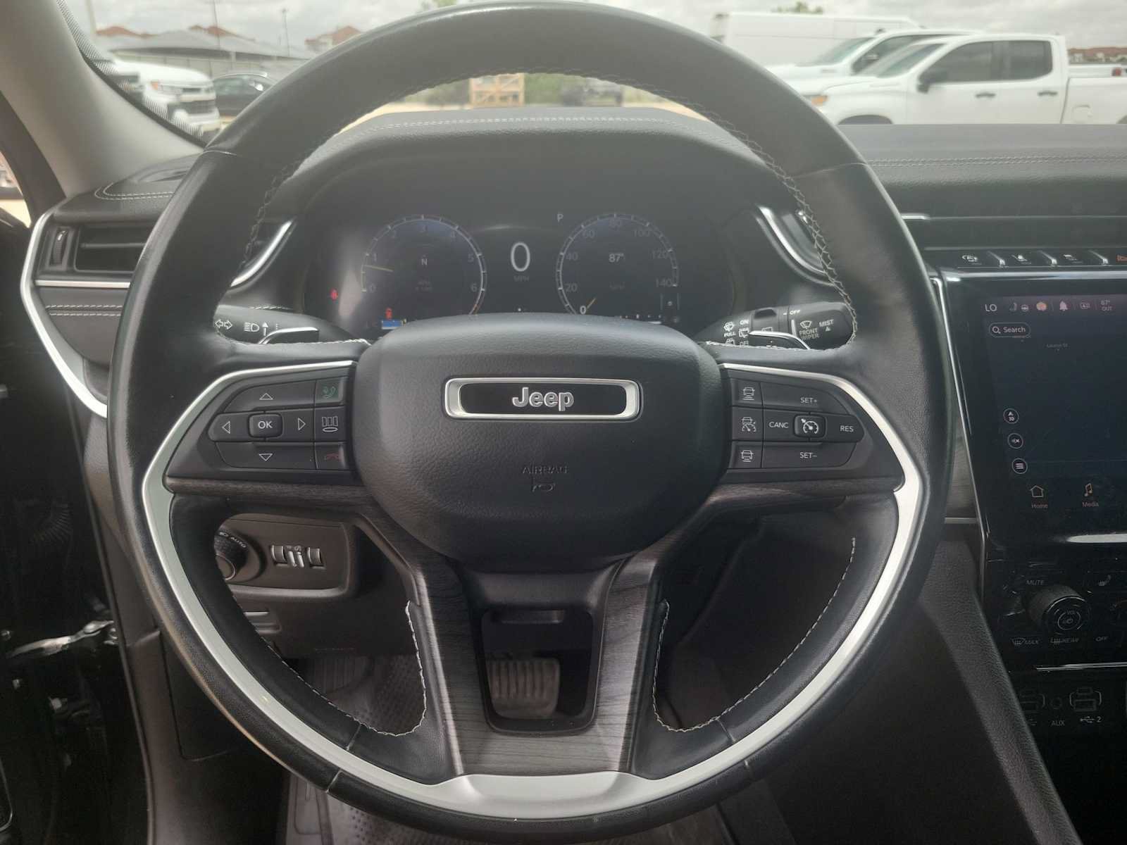 Used 2021 Jeep Grand Cherokee L Limited AWD/4WD image 19