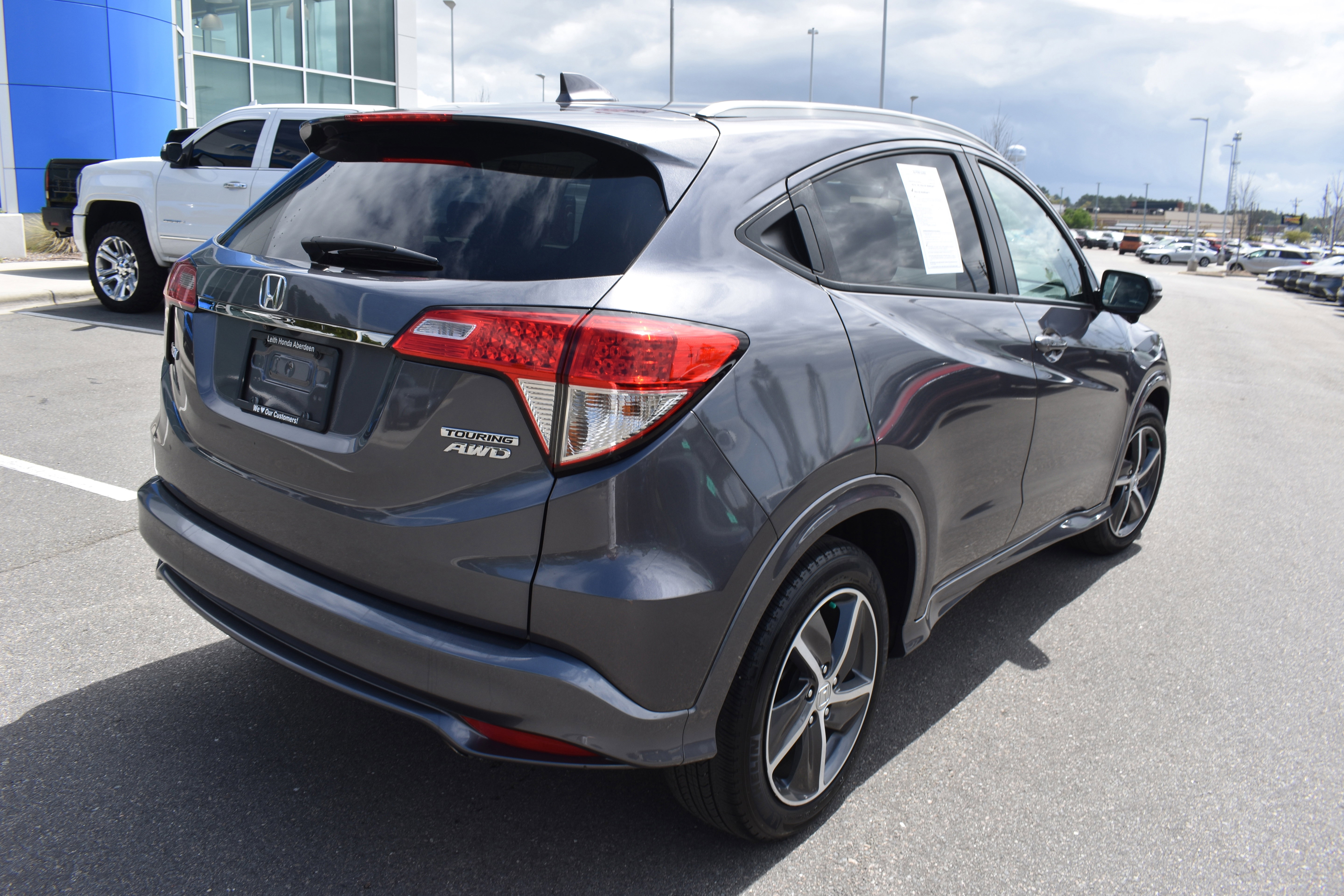 Used 2019 Honda HR-V Touring image 9