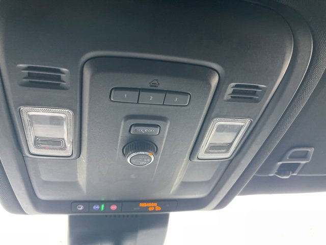 Used 2023 Chevrolet Tahoe LT image 30