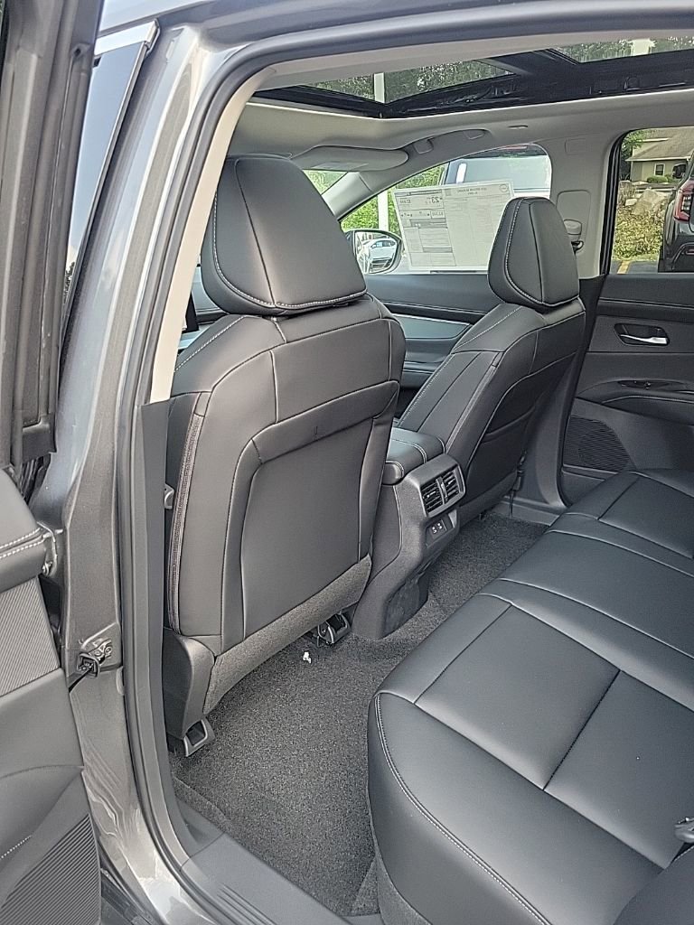 New 2025 Nissan Murano SL w/ Cargo Package image 24