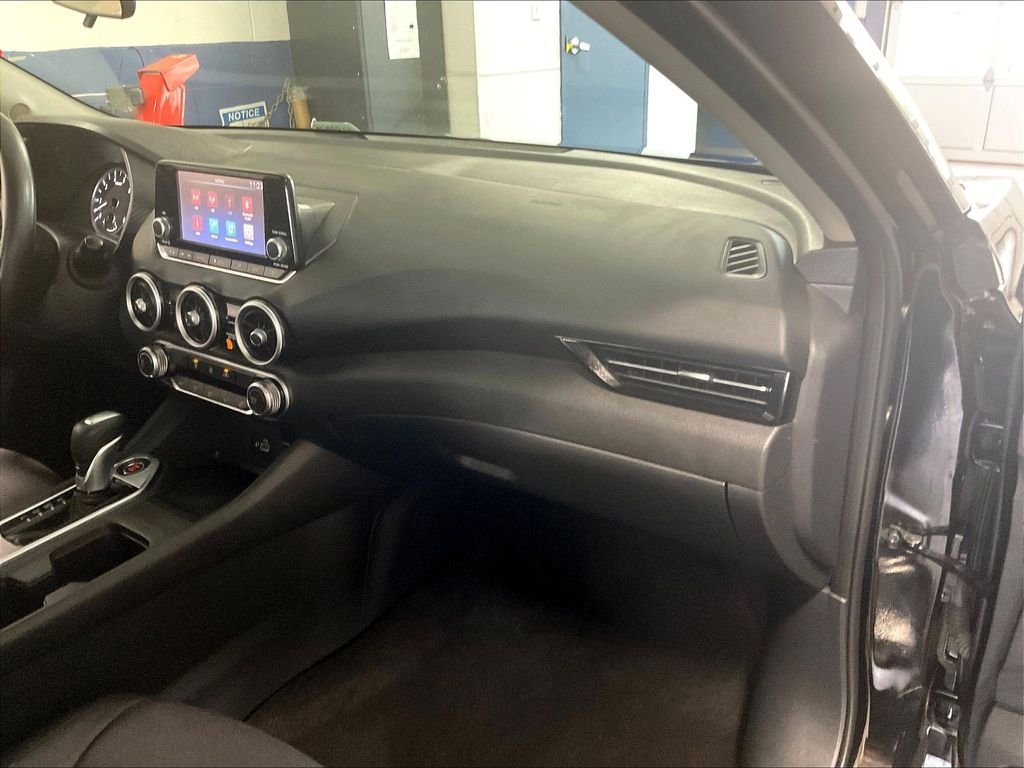 Used 2020 Nissan Sentra S w/ Lighting Package FWD image 13