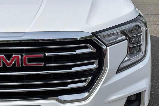 Used 2024 GMC Terrain SLT image 52