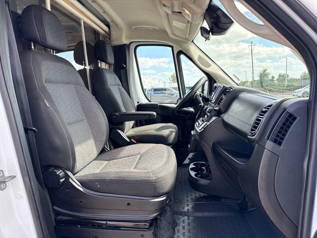 Used 2023 RAM ProMaster 2500 image 23