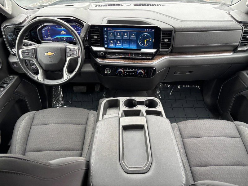 Used 2023 Chevrolet Silverado 1500 LT image 11