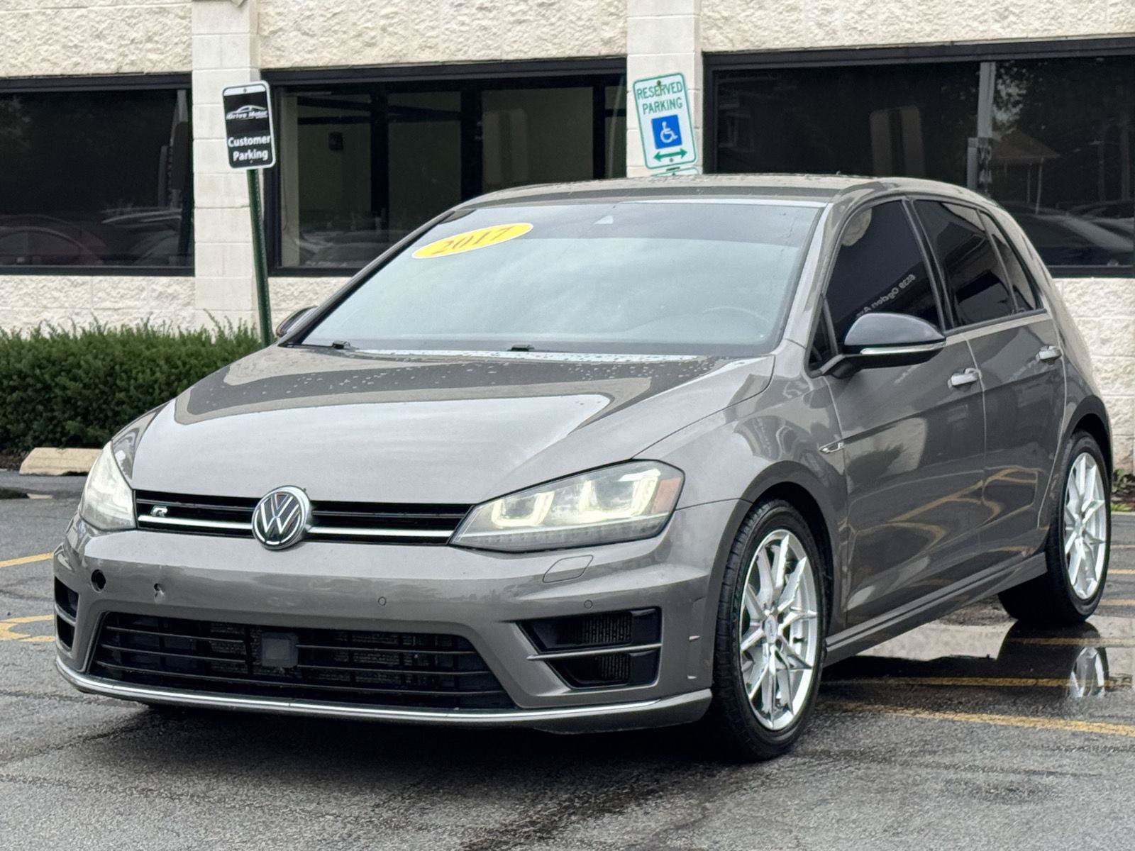 Used 2017 Volkswagen Golf R 4-Door AWD/4WD image 20