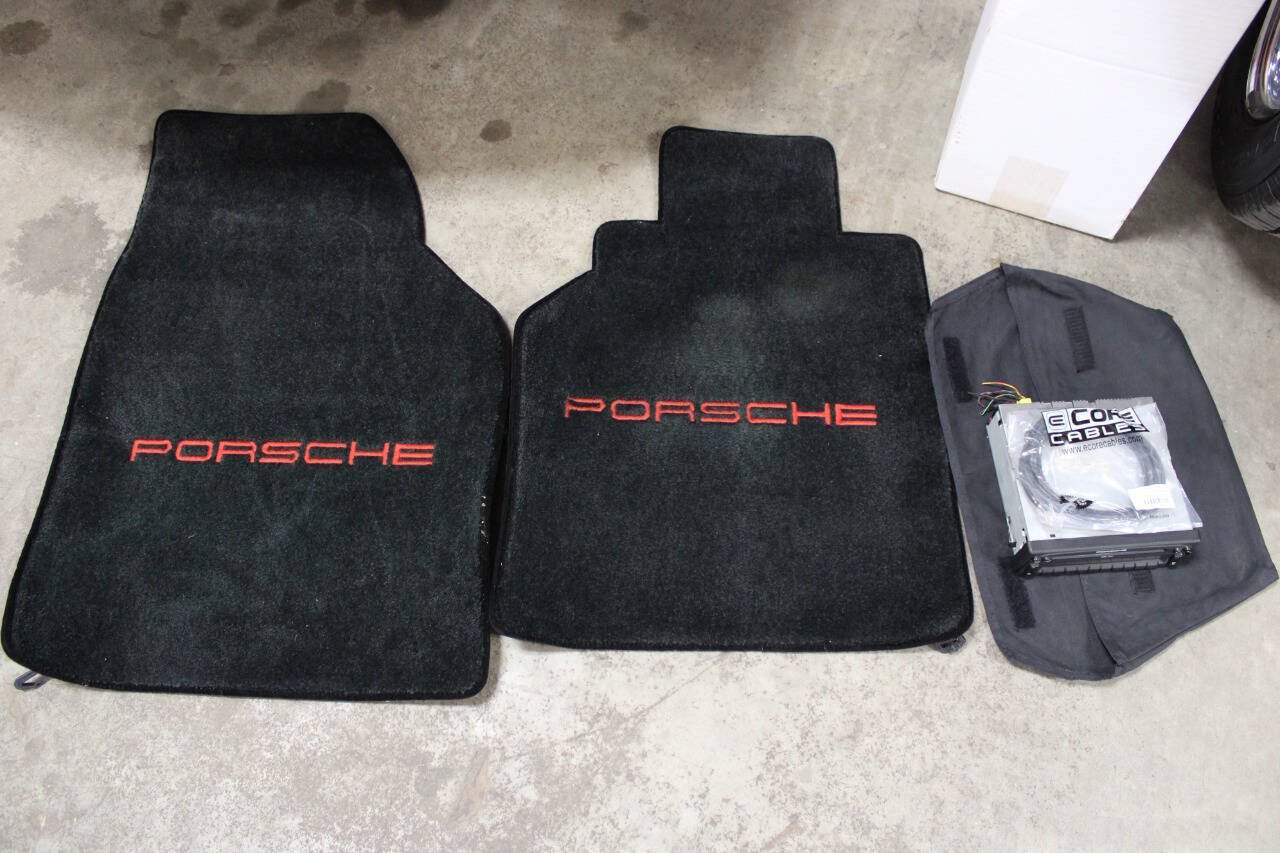 Used 1997 Porsche Boxster RWD image 25