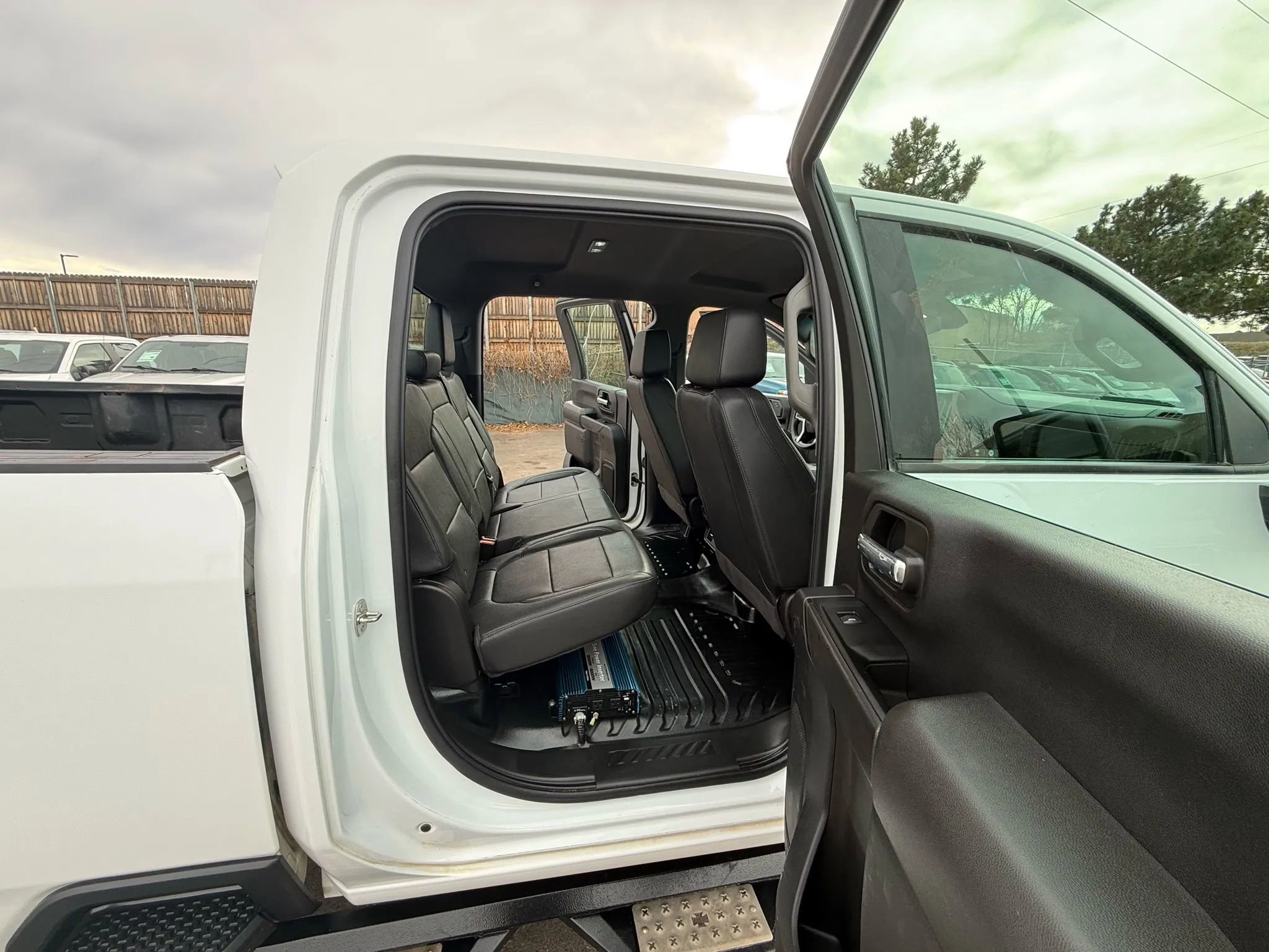 Used 2022 Chevrolet Silverado 3500 W/T w/ WT Fleet Convenience Package image 17