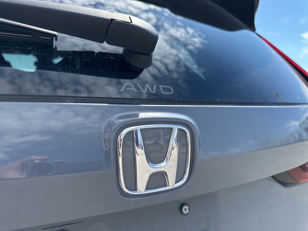 Used 2025 Honda CR-V LX image 4