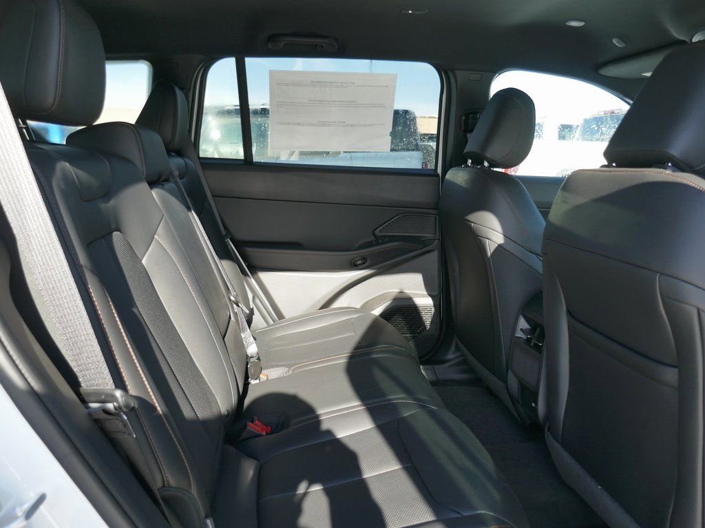 New 2026 Jeep Cherokee Limited image 11