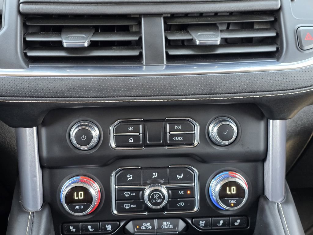 Used 2024 GMC Yukon SLT image 14
