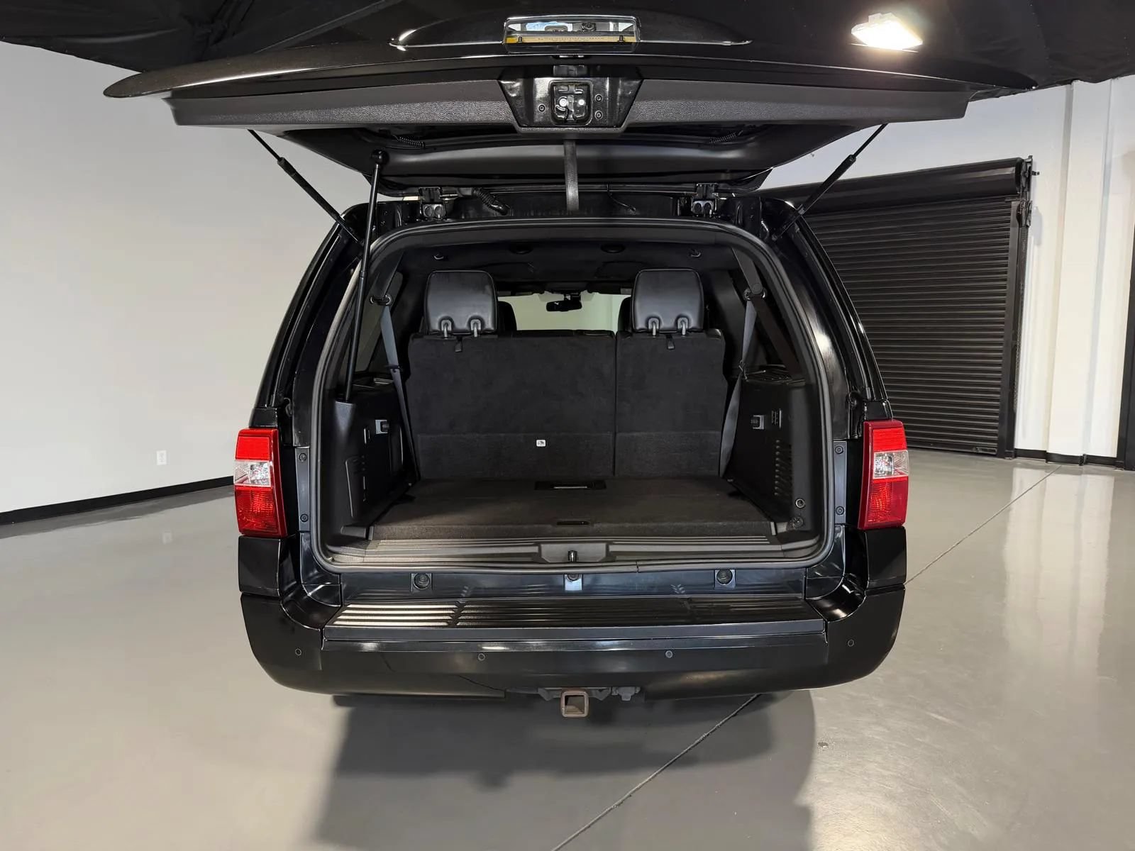 Used 2014 Ford Expedition EL Limited w/ Equipment Group 301A RWD image 13
