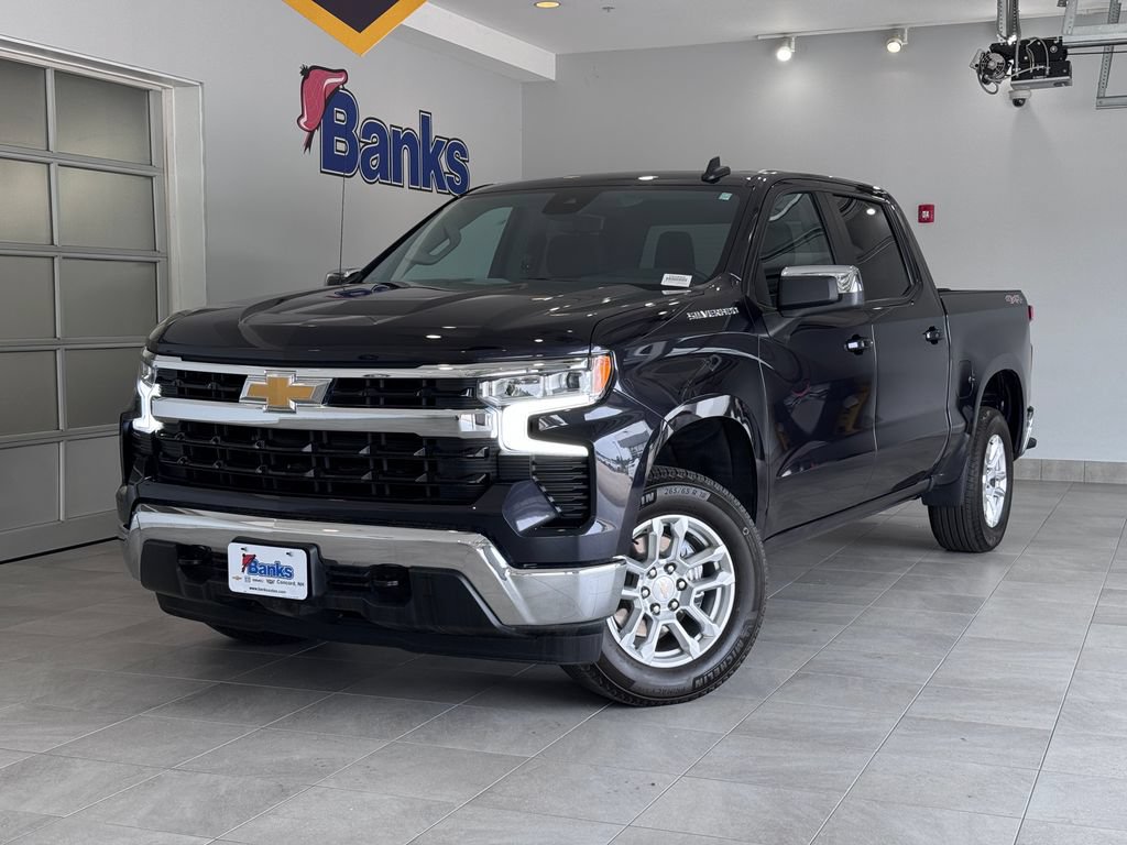 Certified 2023 Chevrolet Silverado 1500 LT AWD/4WD image 2