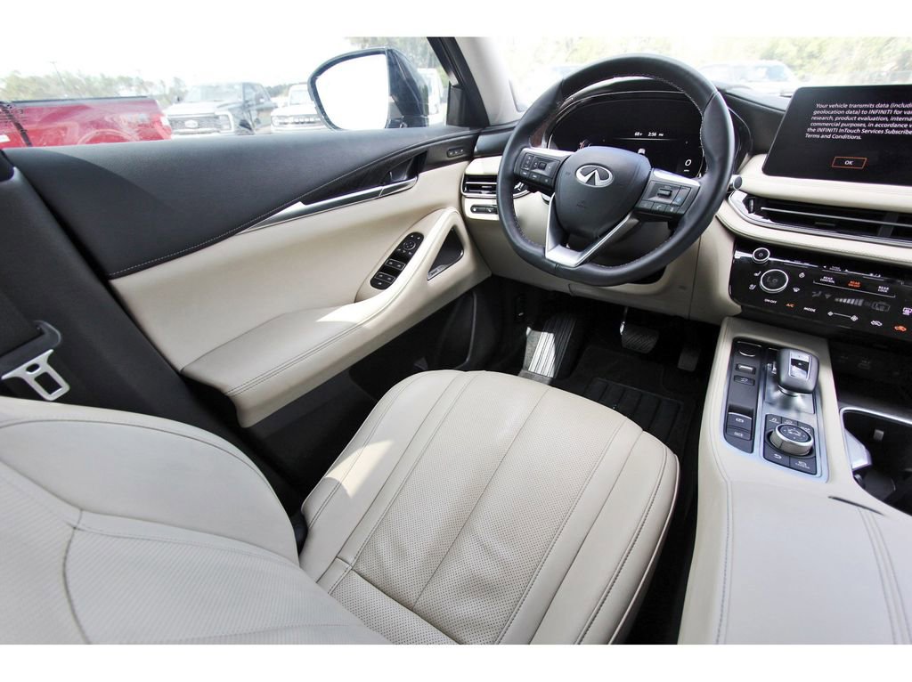 Used 2022 INFINITI QX60 Sensory w/ Vision Package image 11