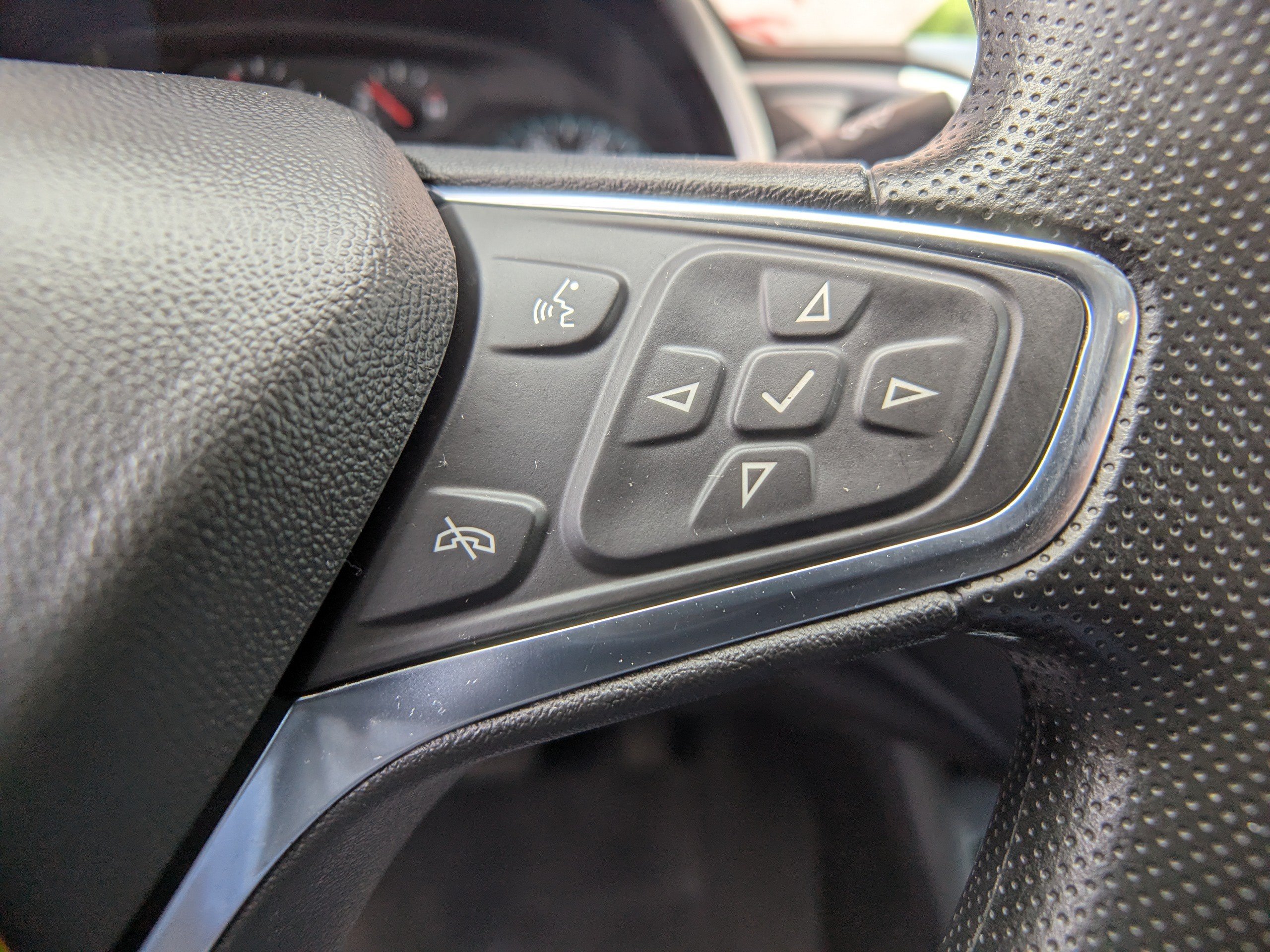 Used 2024 Chevrolet Malibu LT FWD image 25