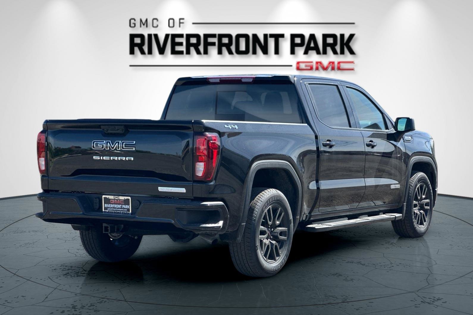 New 2025 GMC Sierra 1500 Elevation w/ Preferred Package image 3