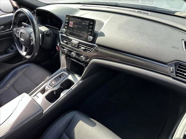 Used 2018 Honda Accord Sport image 30
