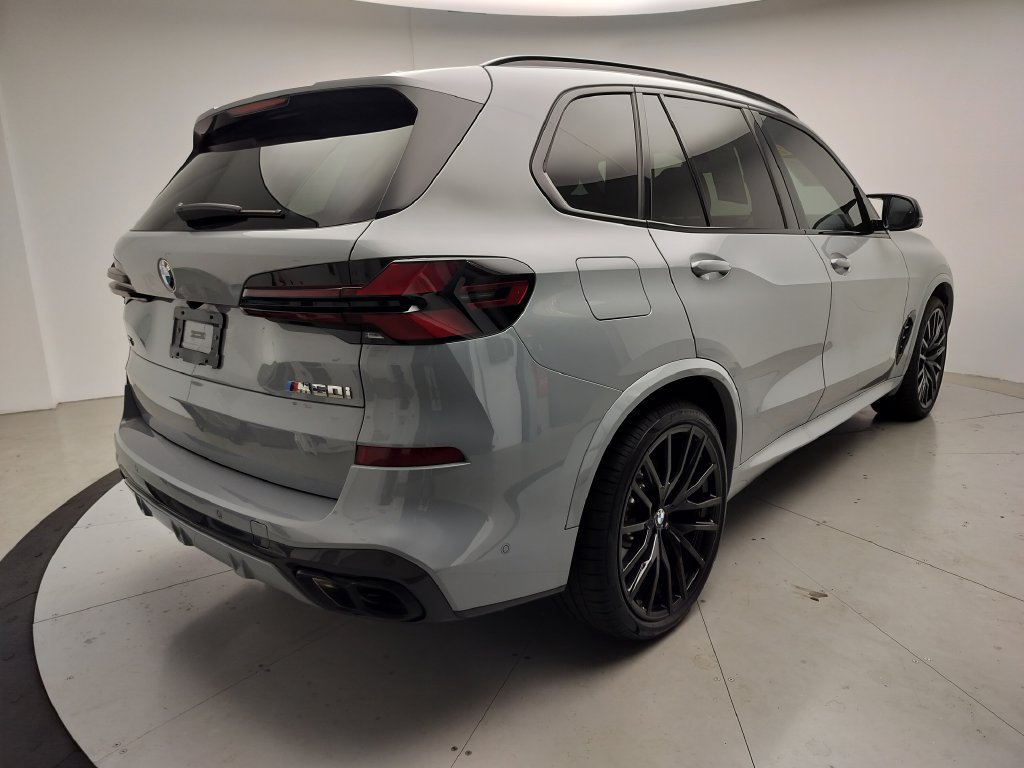 Certified 2026 BMW X5 M60i AWD/4WD image 3