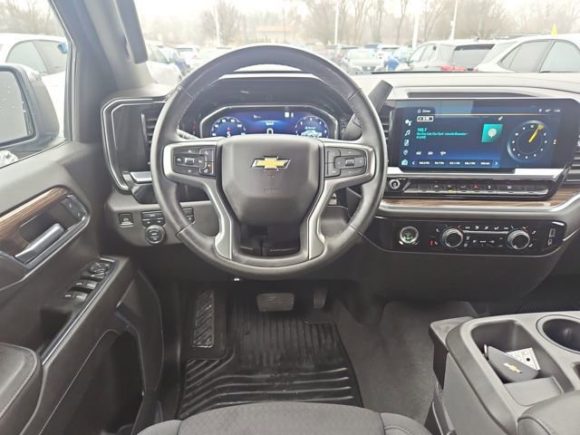 Used 2023 Chevrolet Silverado 1500 LT image 13