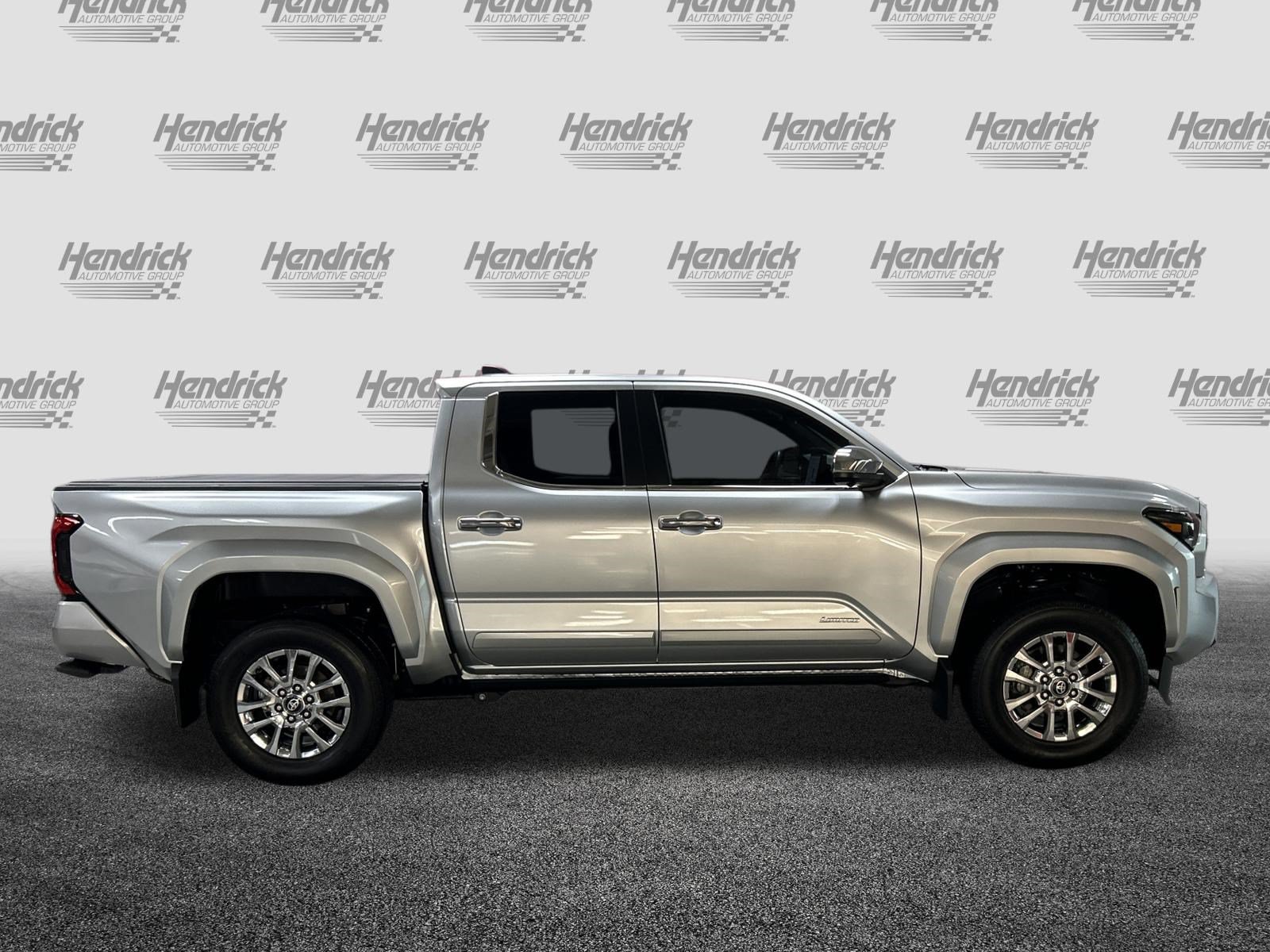 Used 2024 Toyota Tacoma Limited AWD/4WD image 11