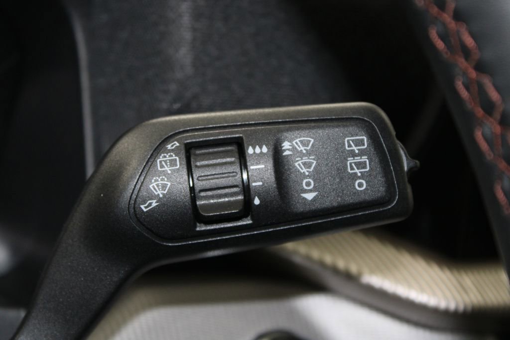 New 2026 Ford Explorer Active RWD image 40