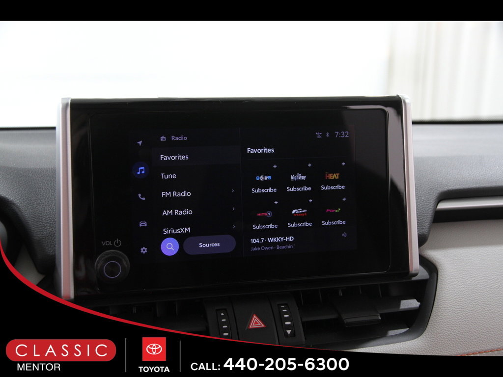 Used 2024 Toyota RAV4 Adventure image 11