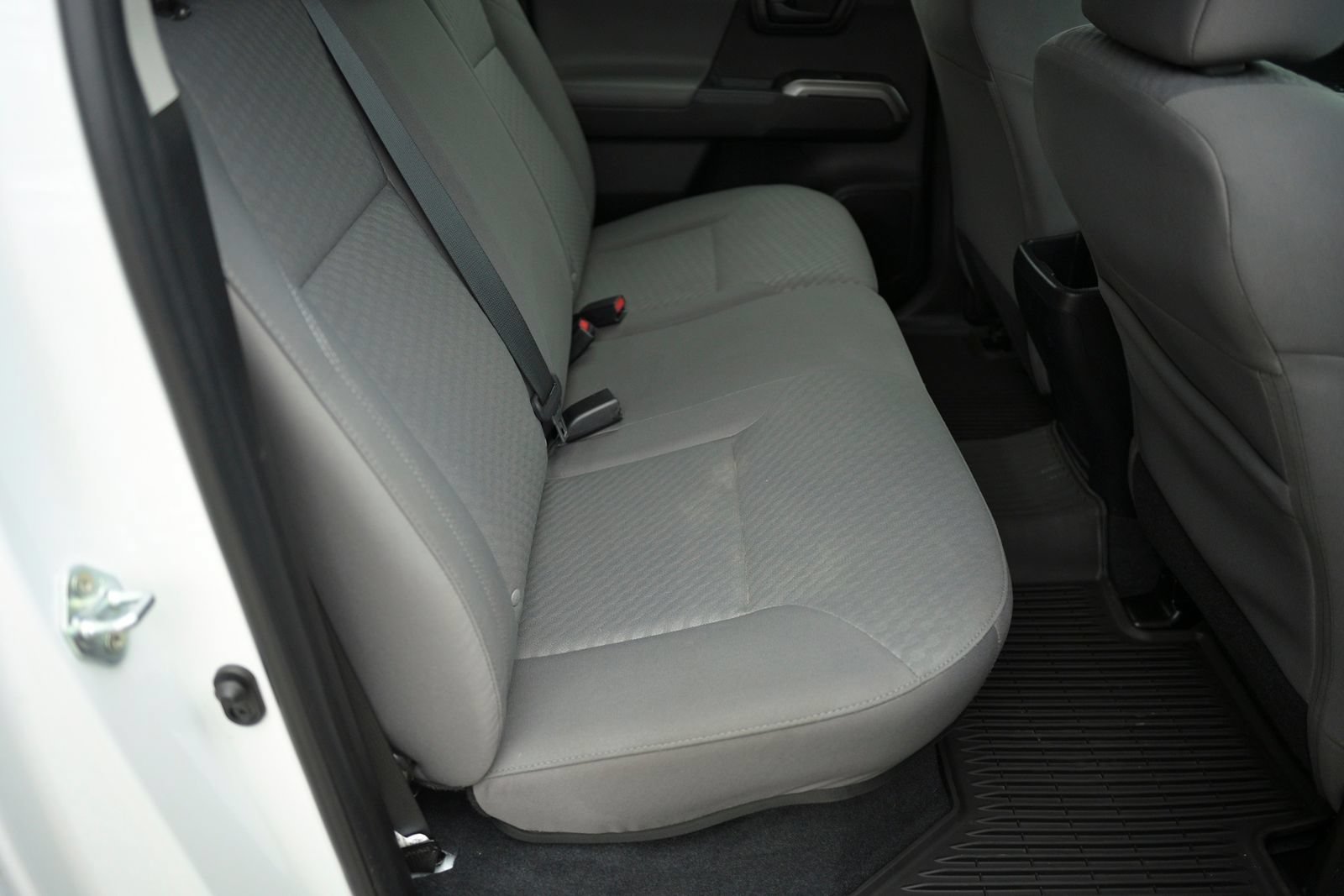Used 2023 Toyota Tacoma SR5 AWD/4WD image 44