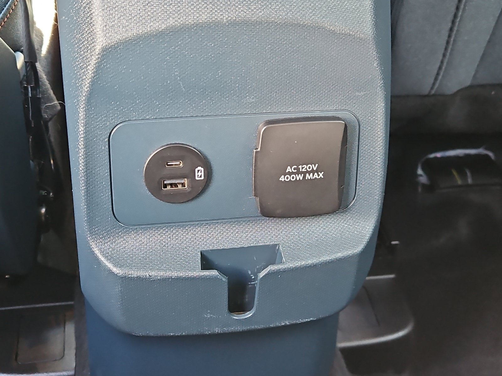 Used 2024 Ford Maverick XLT w/ XLT Luxury Package AWD/4WD image 13