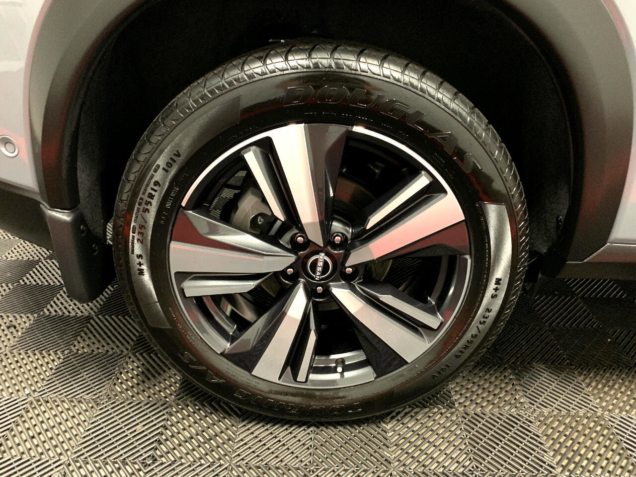 Used 2023 Nissan Rogue Platinum w/ Platinum Premium Package image 22