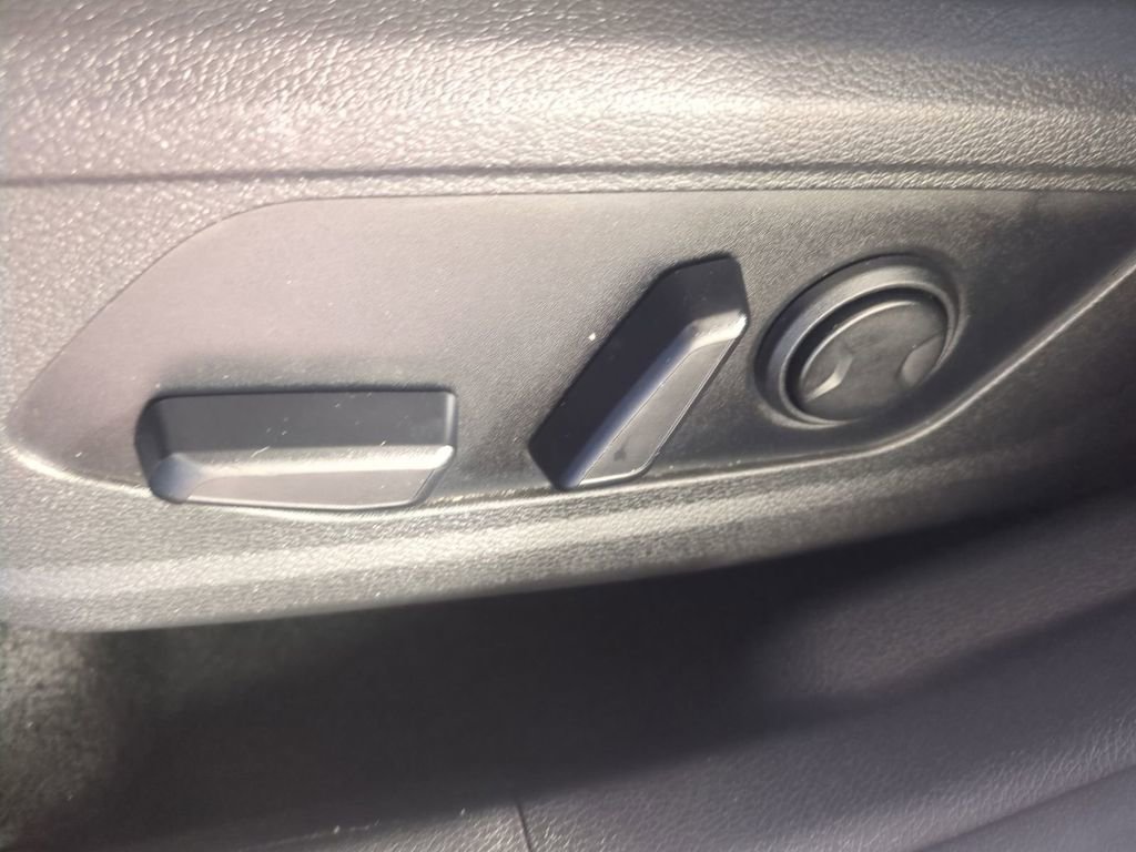 Used 2023 Kia Sportage X-Line AWD/4WD image 23