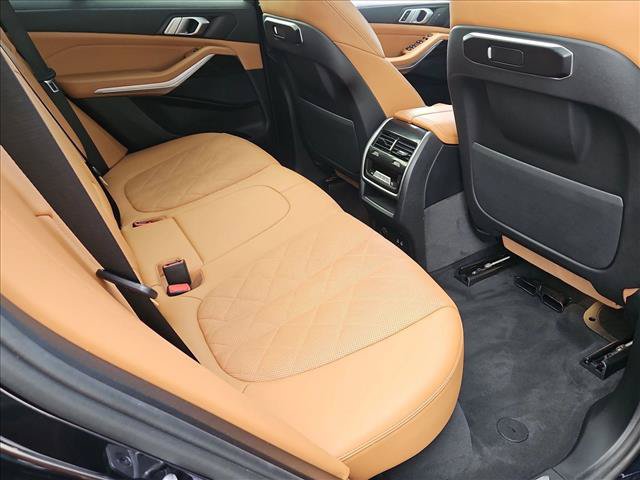 Used 2025 BMW X5 sDrive40i w/ M Sport Package RWD image 22