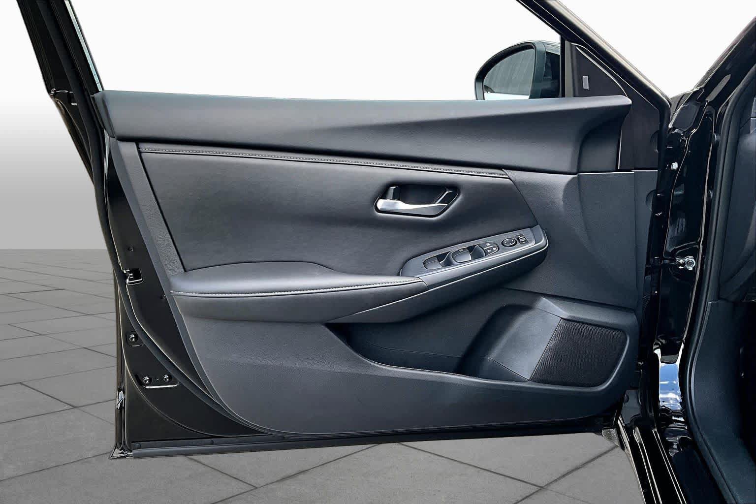 Certified 2025 Nissan Sentra SV w/ All-Weather Package FWD image 21